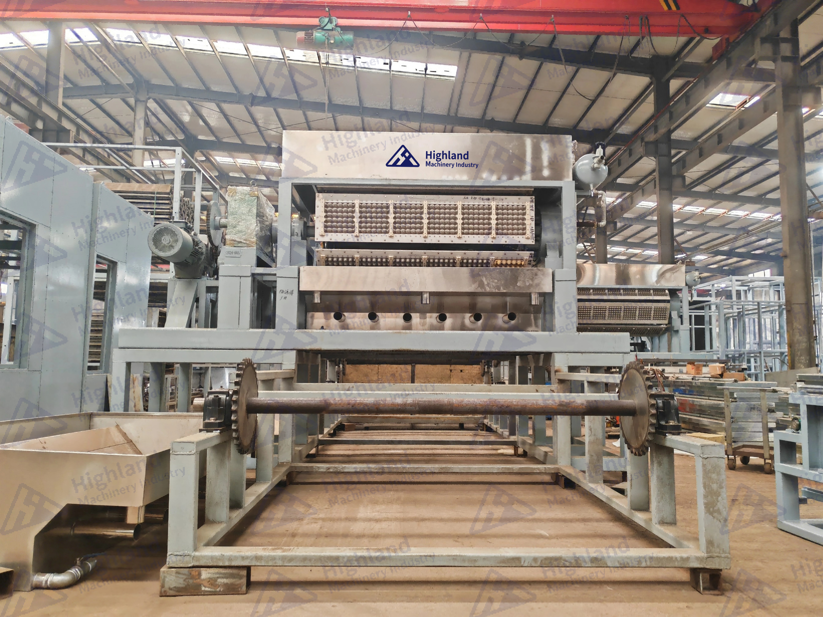 moldeadora de maquina-para-hacer-casilleros-de-huevos-highland